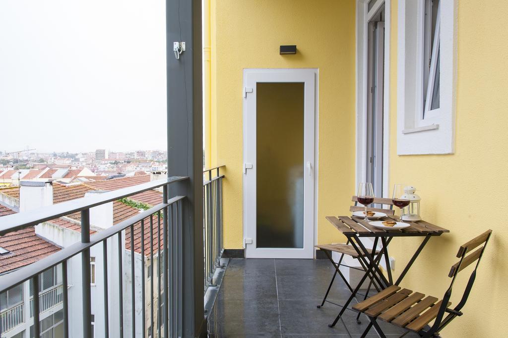 Altido Cosy 2br Apt With Terrace In Penha De Franca, 5mins From The Viewpoint Of Monte Agudo Lissabon